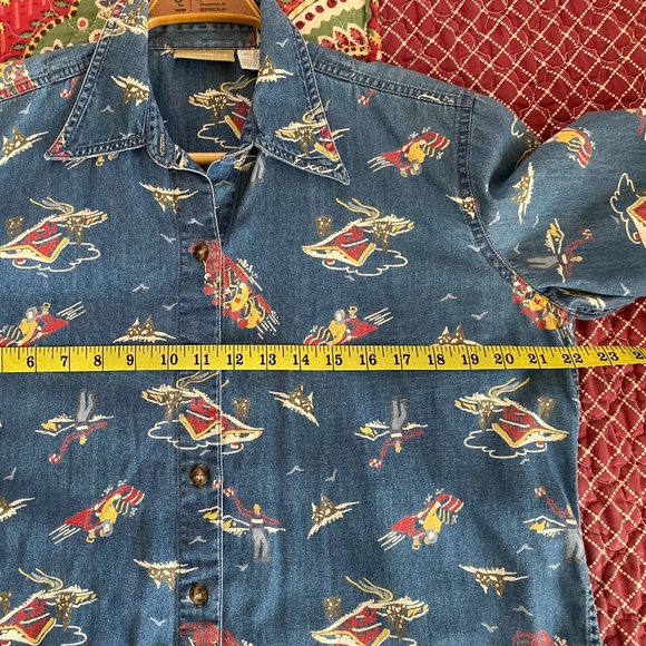 Liz Claiborne denim button up shirt - Picture 2 of 7